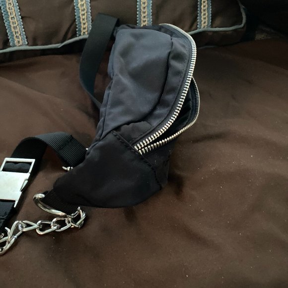 Small Waist Purse - Picture 1 of 7